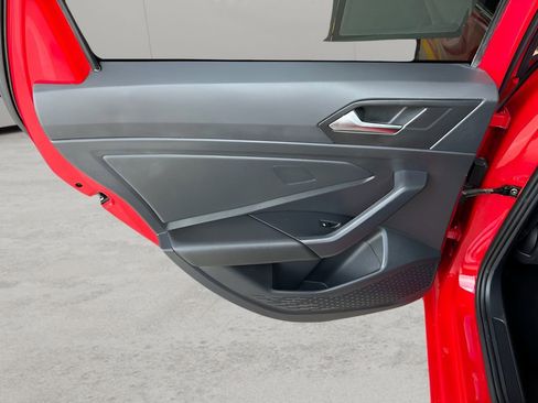 Used 2019 Volkswagen Jetta R-Line image 27