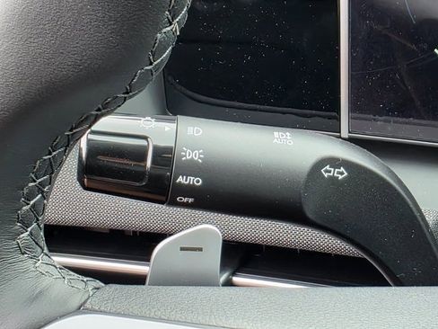 New 2025 Hyundai Tucson Limited image 38