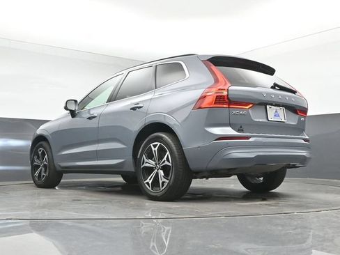 Used 2022 Volvo XC60 B5 Momentum w/ Advanced Package AWD/4WD image 42