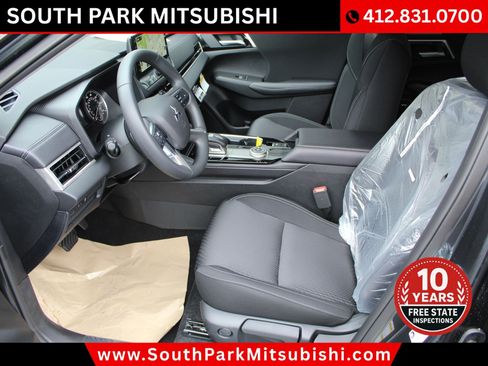 New 2026 Mitsubishi Outlander ES AWD/4WD image 12