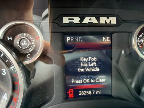 Used 2024 RAM 2500 Tradesman AWD/4WD image 3