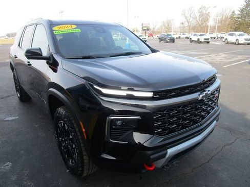 Certified 2024 Chevrolet Traverse Z71 w/ Enhanced Driving Package image 10