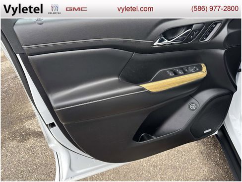 Used 2019 GMC Acadia Denali w/ Technology Package image 15