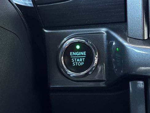 Used 2022 Ford F150 XLT w/ Equipment Group 302A High AWD/4WD image 37