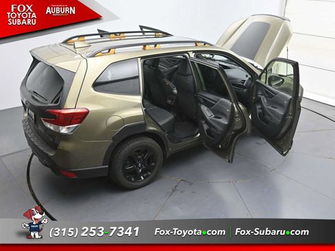 Used 2023 Subaru Forester Wilderness AWD/4WD image 38