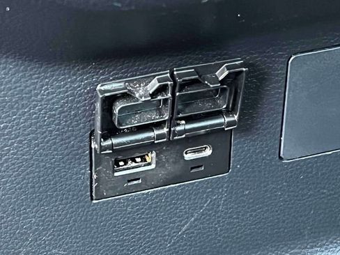 Used 2024 Toyota Tundra SR5 image 15