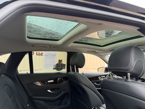Used 2016 Mercedes-Benz GLC 300 4MATIC image 5