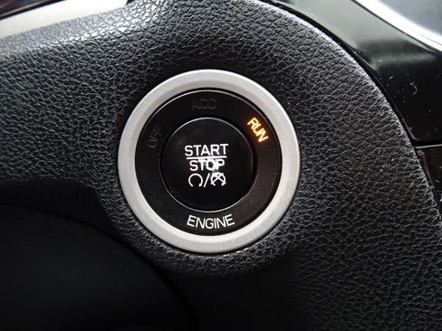 Used 2016 Chrysler 300 S w/ Light Group image 22