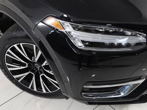 Used 2023 Volvo XC90 T8 Plus image 23