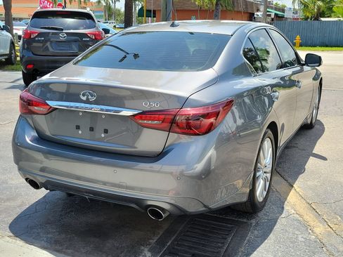 Used 2021 INFINITI Q50 Luxe w/ Seat & Sound Package RWD image 4