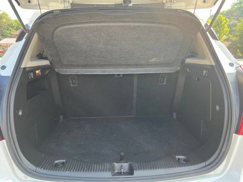 Used 2022 Buick Encore Preferred w/ Safety Package AWD/4WD image 12