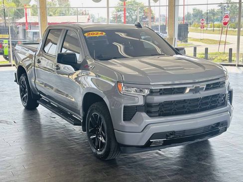 Used 2024 Chevrolet Silverado 1500 RST w/ Z71 Off-Road Package AWD/4WD image 1