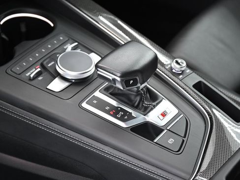 Used 2019 Audi S4 Premium Plus w/ Premium Plus Package AWD/4WD image 33