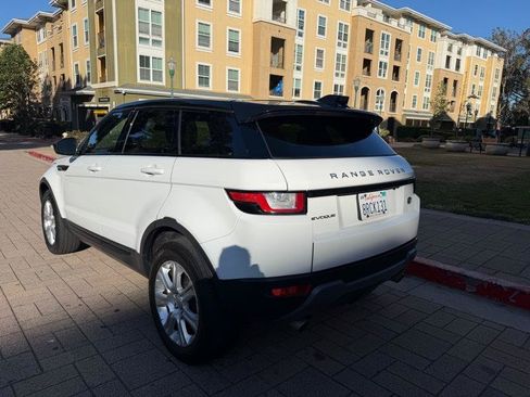 Used 2017 Land Rover Range Rover Evoque SE Premium AWD/4WD image 15