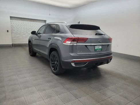 Used 2023 Volkswagen Atlas Cross Sport SE image 5