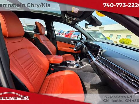 Used 2023 Kia Sportage SX image 29