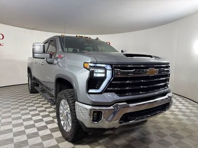 Used 2025 Chevrolet Silverado 2500 LTZ w/ LTZ Plus Package