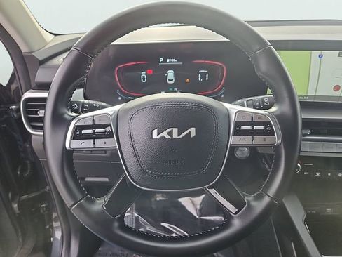Certified 2024 Kia Telluride LX image 24