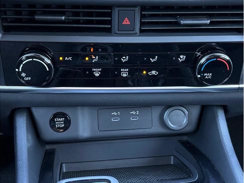 New 2026 Nissan Rogue S image 13