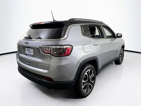 Used 2022 Jeep Compass Limited AWD/4WD image 5