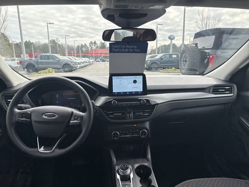 Certified 2024 Ford Escape Active image 17