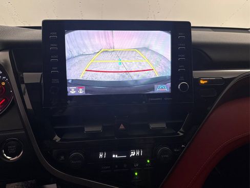 Used 2021 Toyota Camry XSE FWD image 38