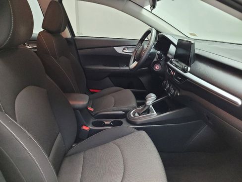Used 2023 Kia Forte LXS image 21