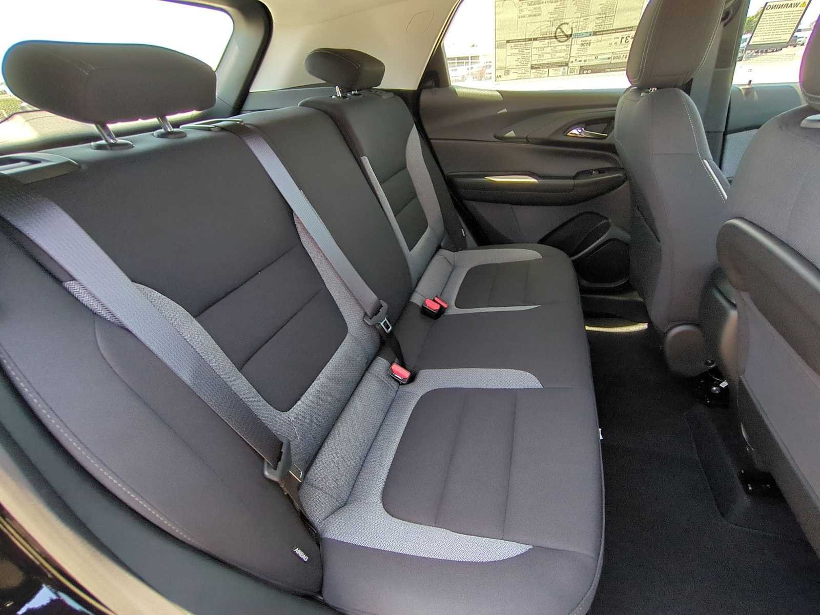 New 2026 Chevrolet TrailBlazer LS FWD image 25