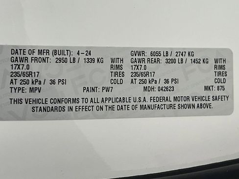 Used 2024 Chrysler Pacifica Touring-L image 81