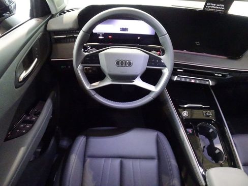 New 2026 Audi Q3 quattro 2.0T image 5