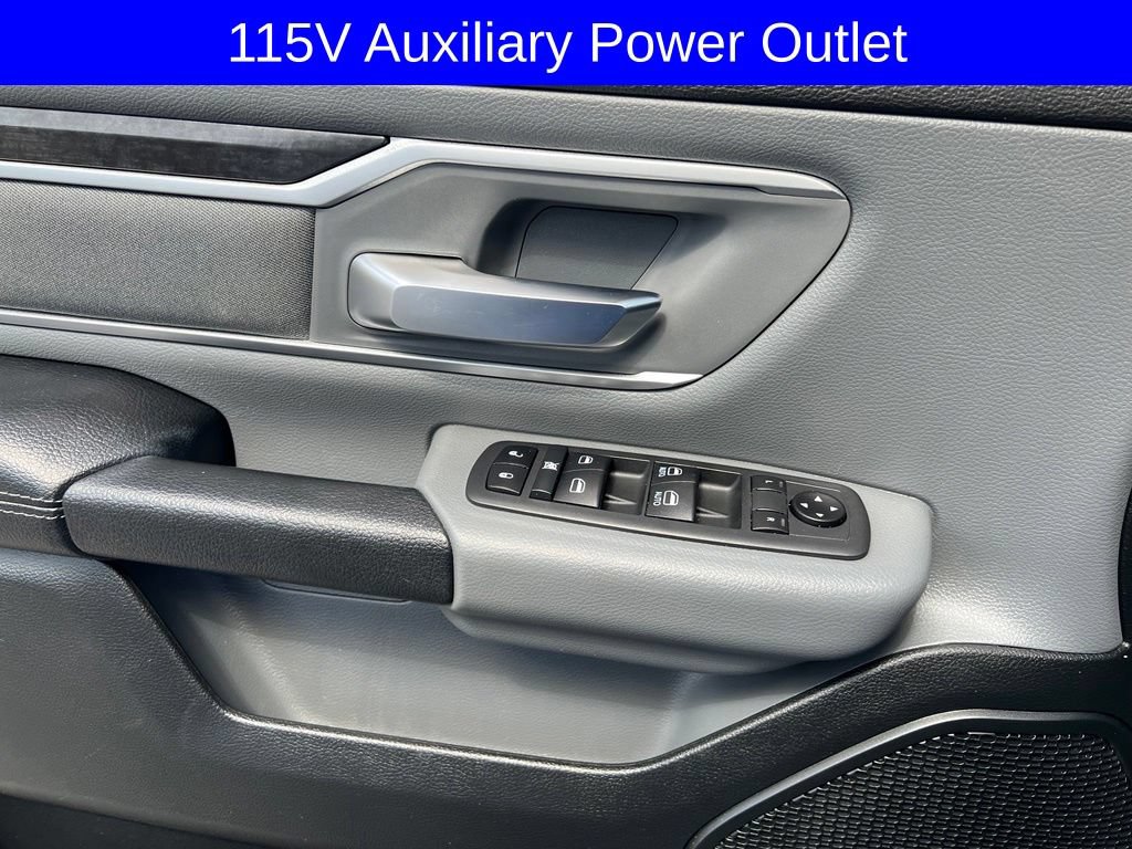Used 2020 RAM 1500 Big Horn AWD/4WD image 30
