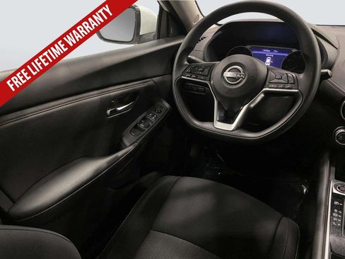 Used 2024 Nissan Sentra SV FWD image 21