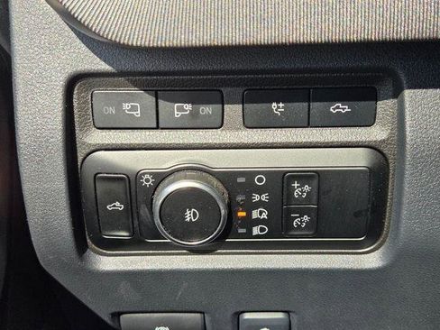 Used 2024 Ford F350 Platinum AWD/4WD image 30