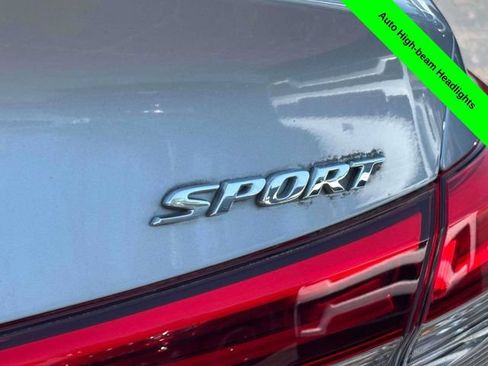 Used 2023 Honda Civic Sport image 34