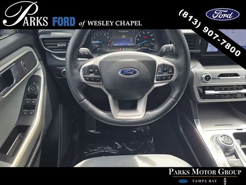 Used 2021 Ford Explorer XLT w/ Equipment Group 202A RWD image 12