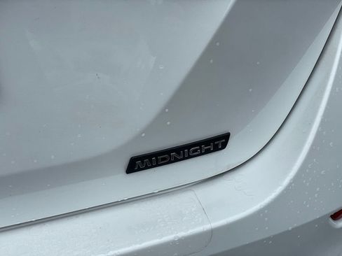 Certified 2023 Nissan Sentra SR w/ Midnight Edition Package FWD image 26