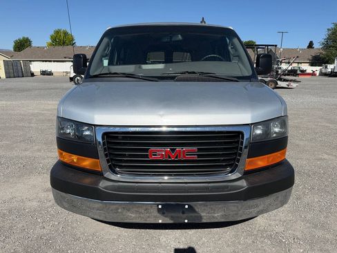 Used 2016 GMC Savana 3500 LT w/ LT Preferred Equipment Group RWD image 8