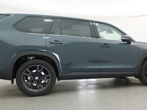 Used 2026 Toyota Grand Highlander AWD image 22
