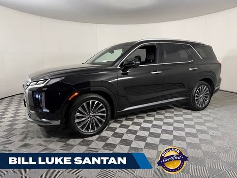 Used 2023 Hyundai Palisade Calligraphy FWD image 1