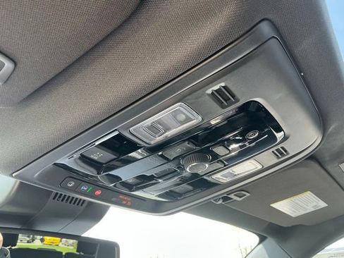 New 2026 Chevrolet Tahoe Premier w/ Sun And Tow Package AWD/4WD image 30