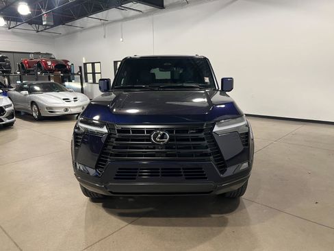 Used 2026 Lexus GX 550 image 8