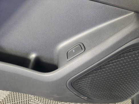 New 2026 Chevrolet Traverse LT w/ Sun and Wheel Package image 28