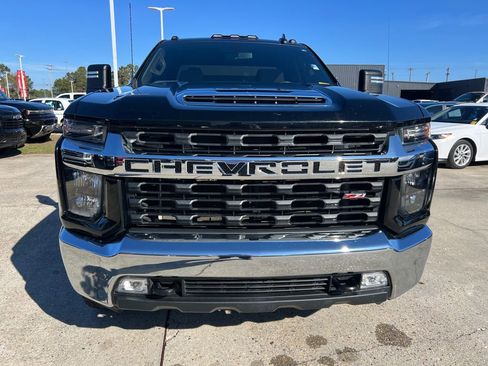 Used 2022 Chevrolet Silverado 2500 LT w/ Convenience Package image 10