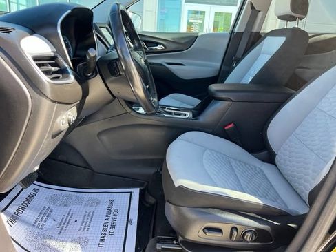 Used 2018 Chevrolet Equinox LT AWD/4WD image 20