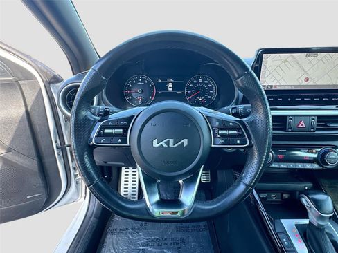 Used 2024 Kia Forte GT-Line w/ GT-Line Premium Package image 11