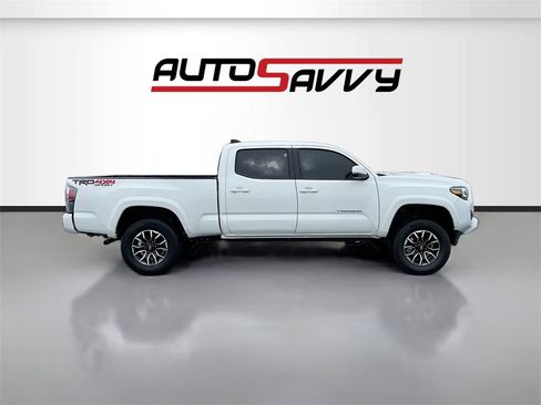 Used 2022 Toyota Tacoma TRD Sport image 8
