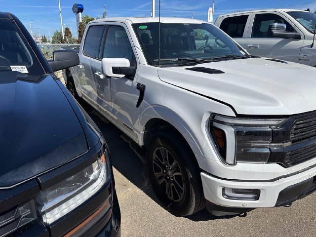 Used 2025 Ford F150 Platinum w/ FX4 Off-Road Package AWD/4WD image 5