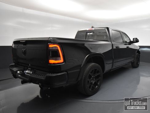 Used 2022 RAM 1500 Laramie AWD/4WD image 47