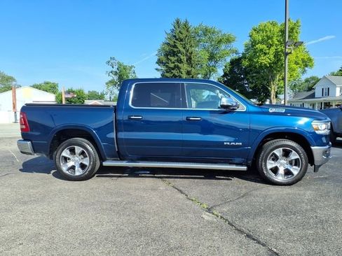 Used 2022 RAM 1500 Laramie AWD/4WD image 8