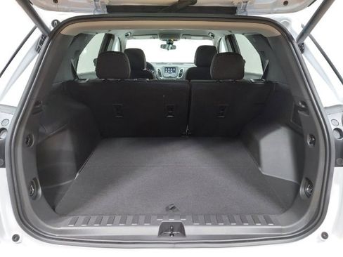 Certified 2022 Chevrolet Equinox LT image 45